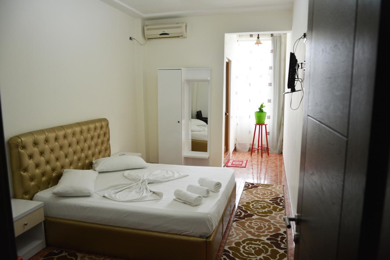 Hotel Arberia Tiranë Luaran gambar