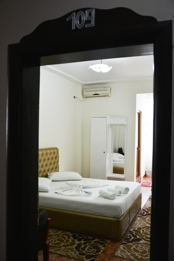 Hotel Arberia Tiranë Luaran gambar