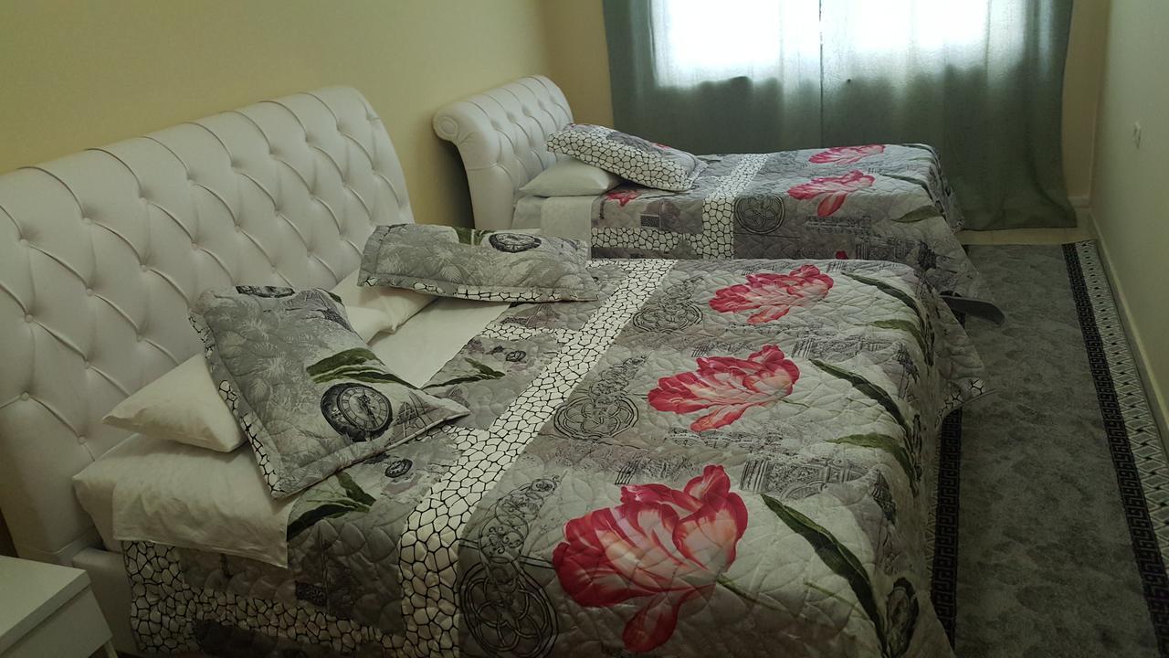 Hotel Arberia Tiranë Luaran gambar