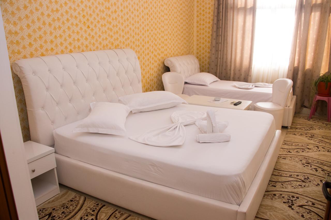 Hotel Arberia Tiranë Luaran gambar