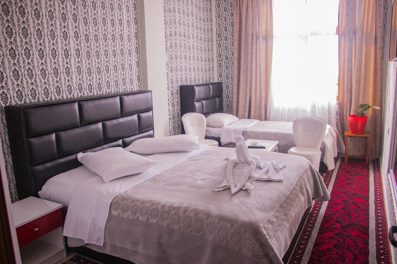 Hotel Arberia Tiranë Luaran gambar